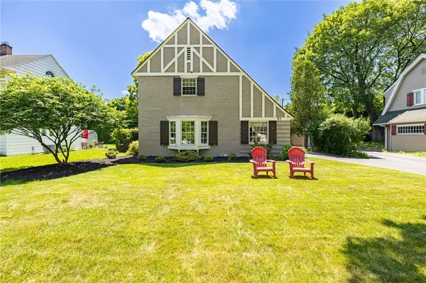 $319,900 | 51 Buffard Drive, Brighton, NY 14610