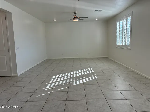 $2,895 | 18029 Avenida Del Sol West, Surprise, AZ 85387