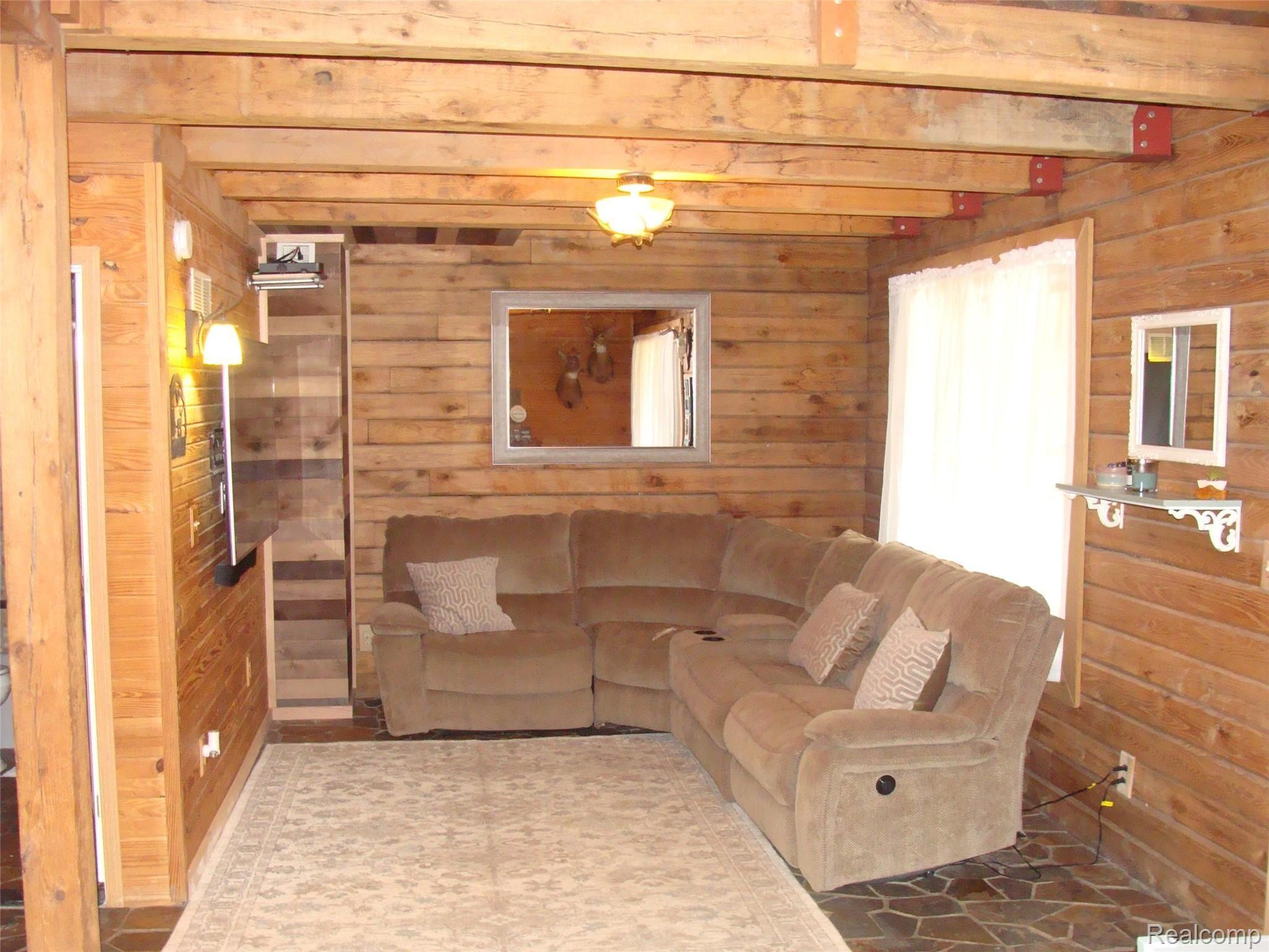 5379 Summers Road North Branch, MI 48461 - Photo 15 of 40 DSC06335.JPG