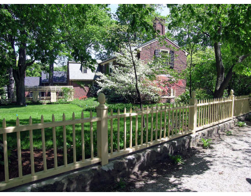 209 Common Street Belmont, MA 02478 - Photo 13 of 15 Gallery Image 13
