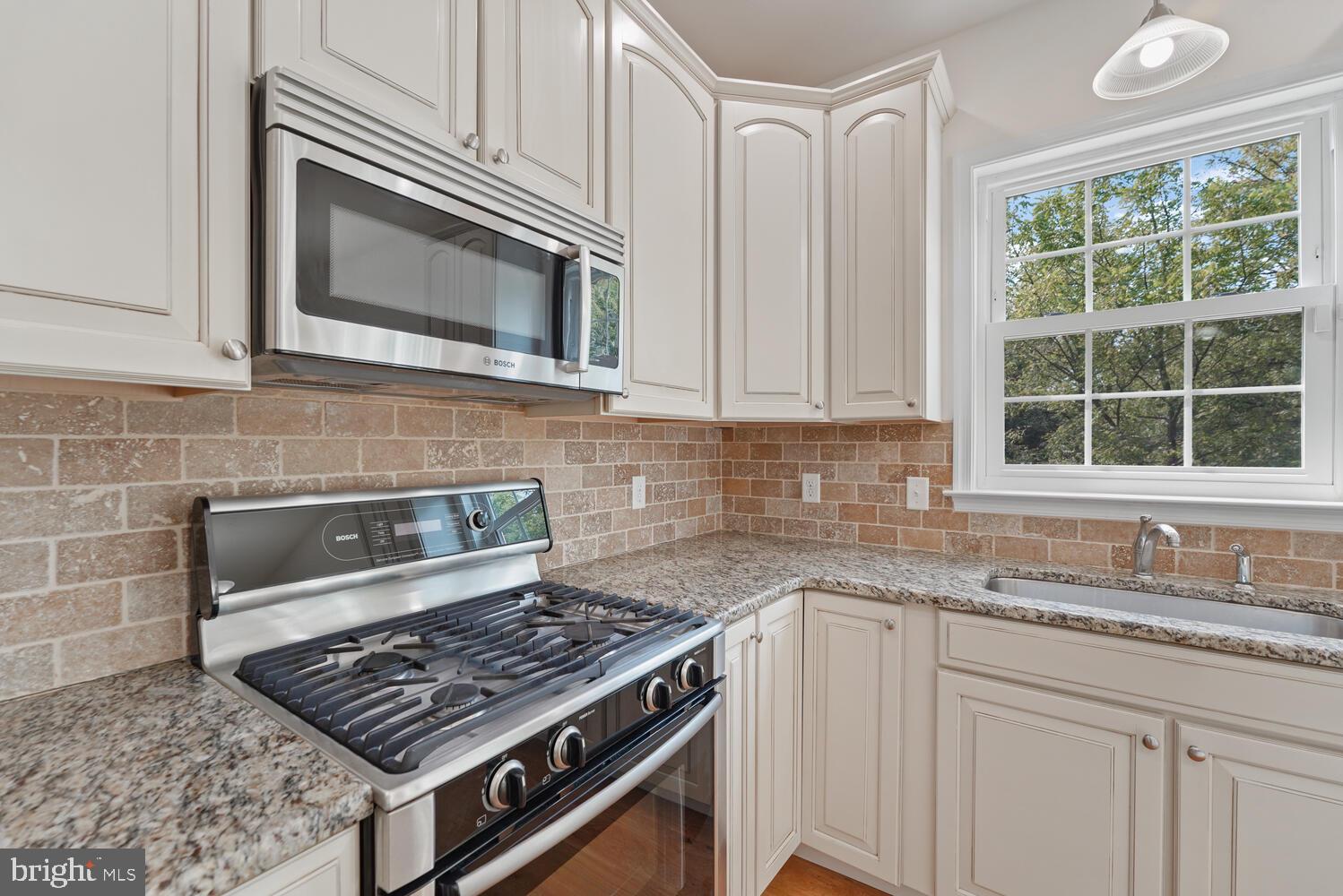 354 North Mill Road Kennett Square, PA 19348 - Photo 6 of 53 Gallery Image 6