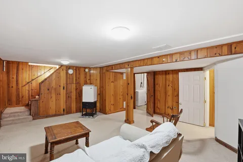 $385,000 | 9809 52nd Place, College Park, MD 20740