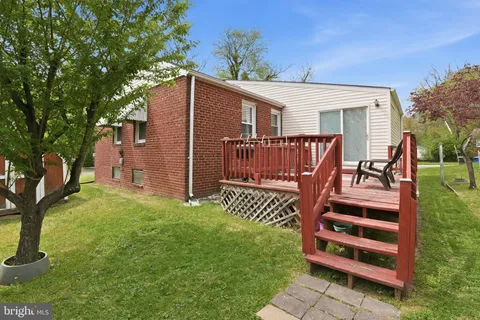 $385,000 | 9809 52nd Place, College Park, MD 20740