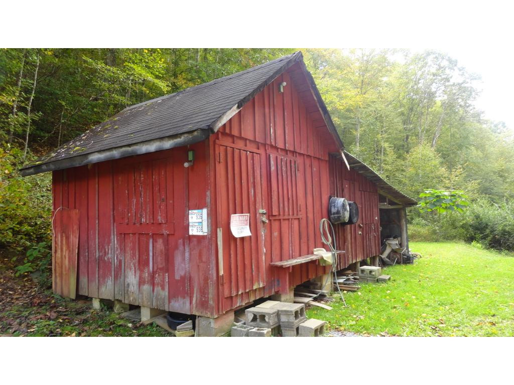 STORAGE SHEDCARPORT