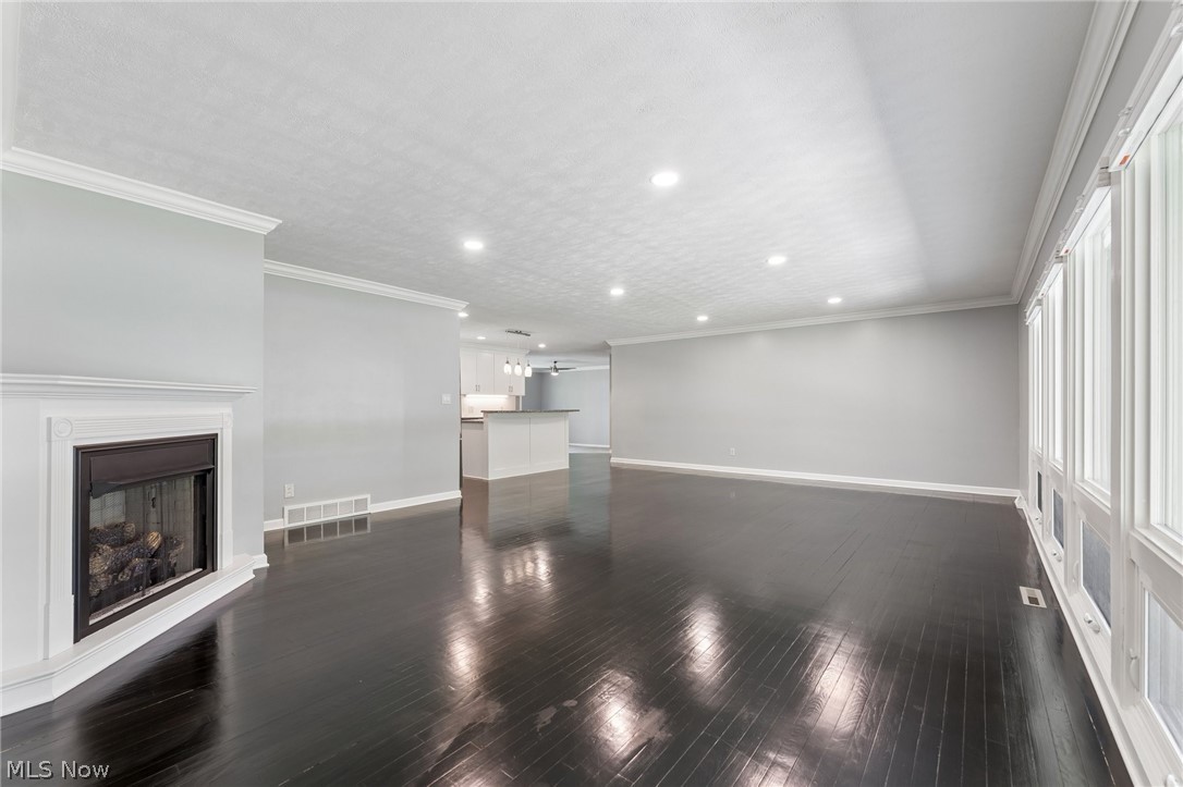 8161 State Road North Royalton, OH 44133 - Photo 9 of 40 Gallery Image 9
