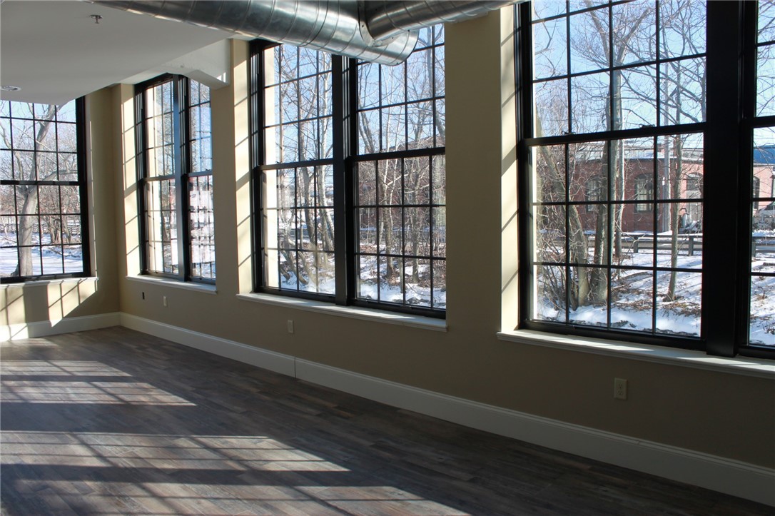 11 Eagle Street, Unit 354 Providence, RI 02908 - Photo 14 of 27