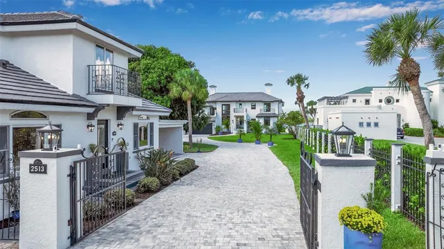 $6,250,000 | 2513 Bayshore Road, Nokomis, FL 34275