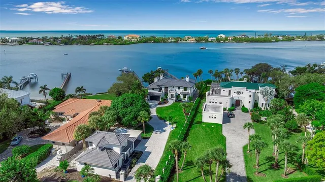$6,250,000 | 2513 Bayshore Road, Nokomis, FL 34275