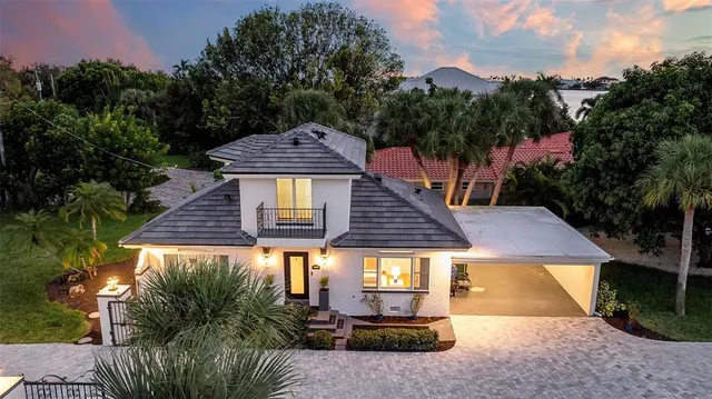 $6,250,000 | 2513 Bayshore Road, Nokomis, FL 34275