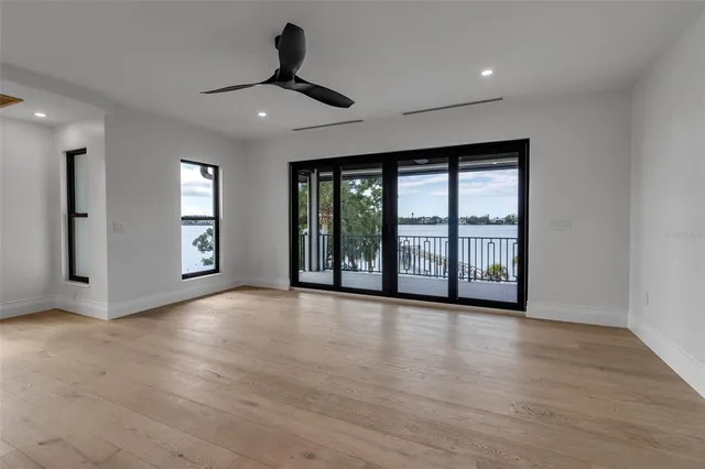 $6,250,000 | 2513 Bayshore Road, Nokomis, FL 34275