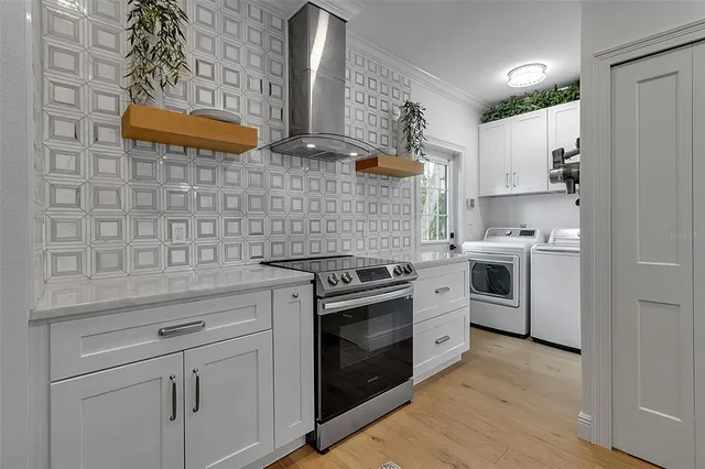 $6,250,000 | 2513 Bayshore Road, Nokomis, FL 34275