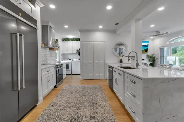 $6,250,000 | 2513 Bayshore Road, Nokomis, FL 34275