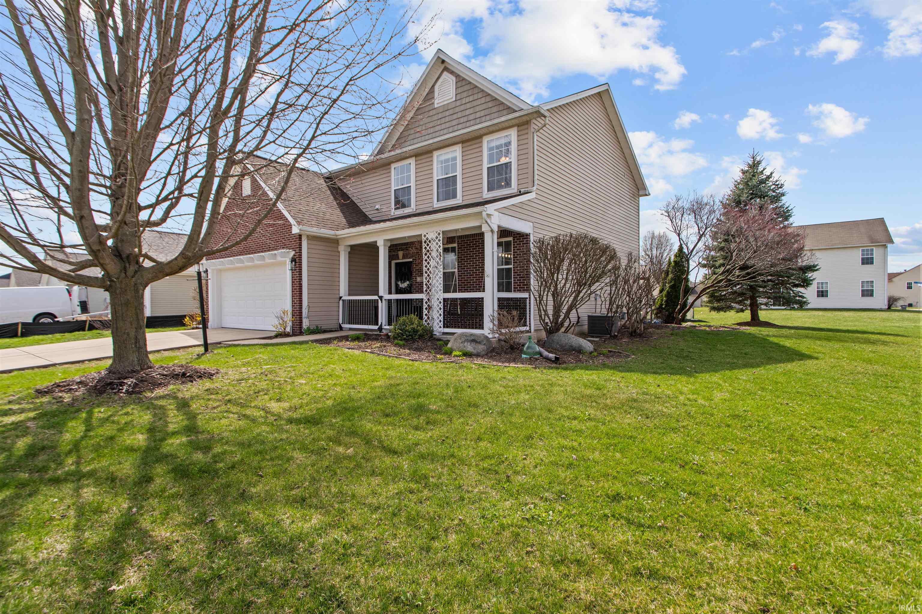 2150 Upland Ridge Way Kokomo, IN 46902 - Photo 3 of 29 Gallery Image 3
