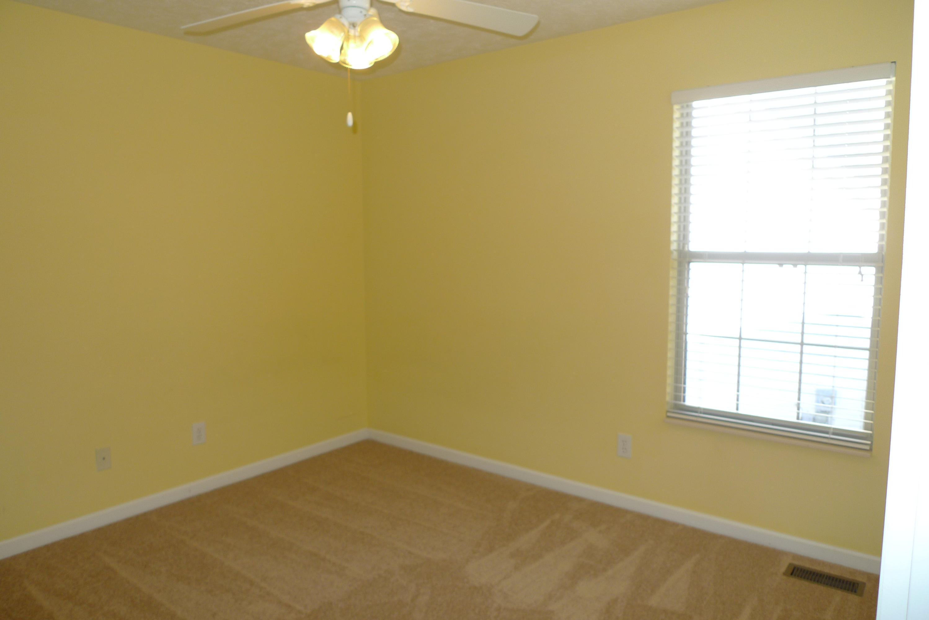 1121 Vale View Road Knoxville, TN 37922 - Photo 24 of 34 Bedroom Two
