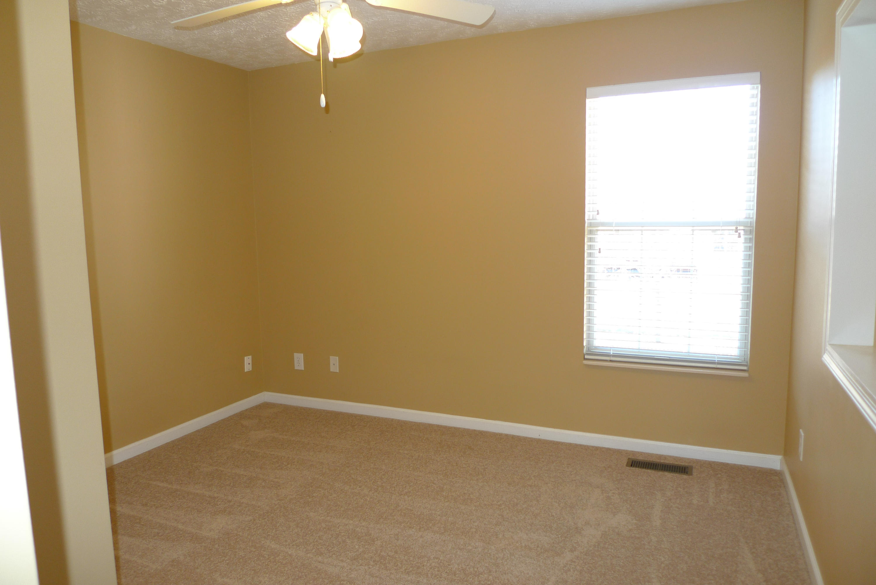 1121 Vale View Road Knoxville, TN 37922 - Photo 26 of 34 Bedroom Four/Loft