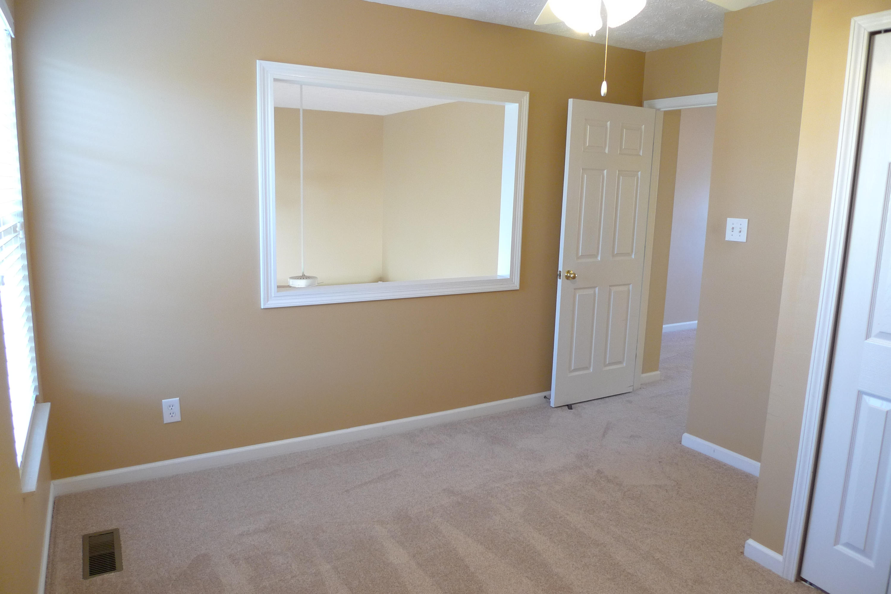 1121 Vale View Road Knoxville, TN 37922 - Photo 27 of 34 Bedroom Four/Loft - View Two