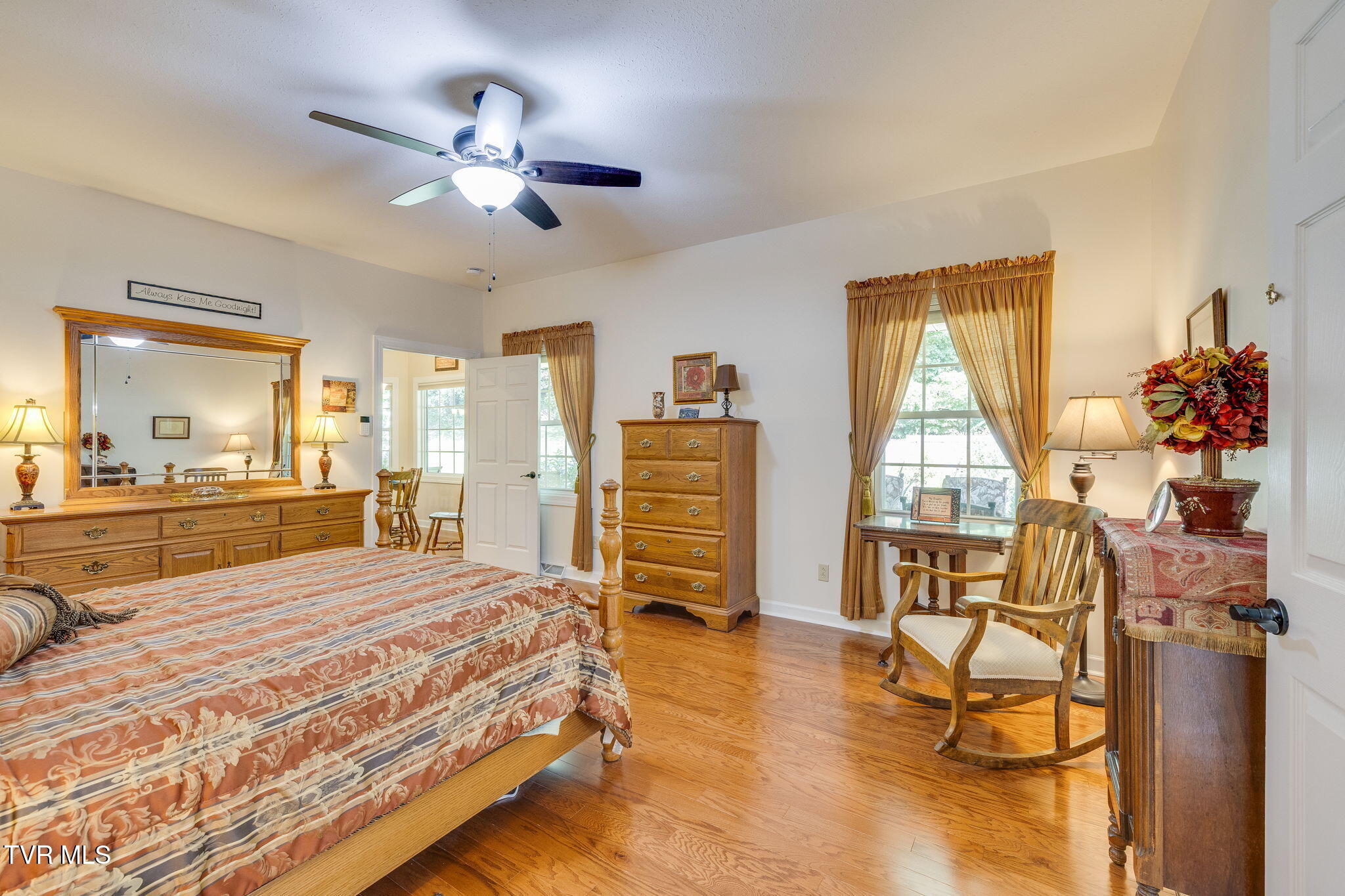 1414 Walnut Grove Road Jonesborough, TN 37659 - Photo 17 of 43 019