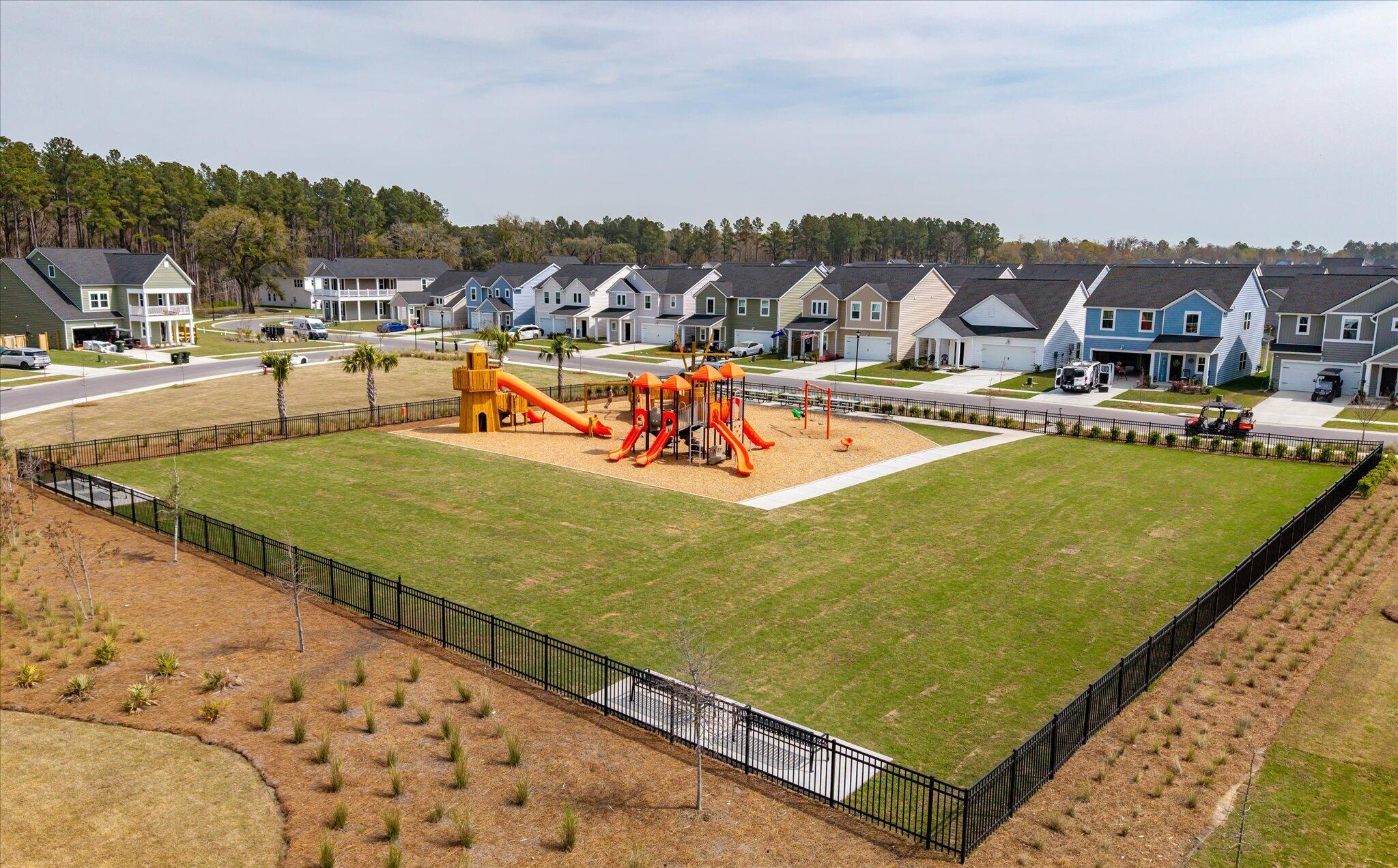 233 Narrowleaf Avenue Summerville, SC 29485 - Photo 70 of 92