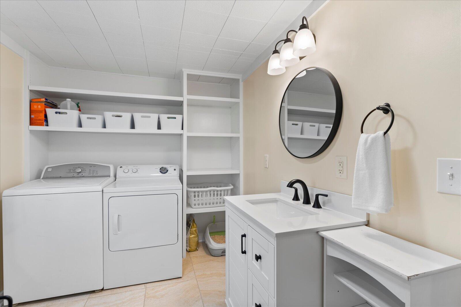 1249 Northern Hills Road Hixson, TN 37343 - Photo 17 of 44 Laundry Closet Very Conveniently Located