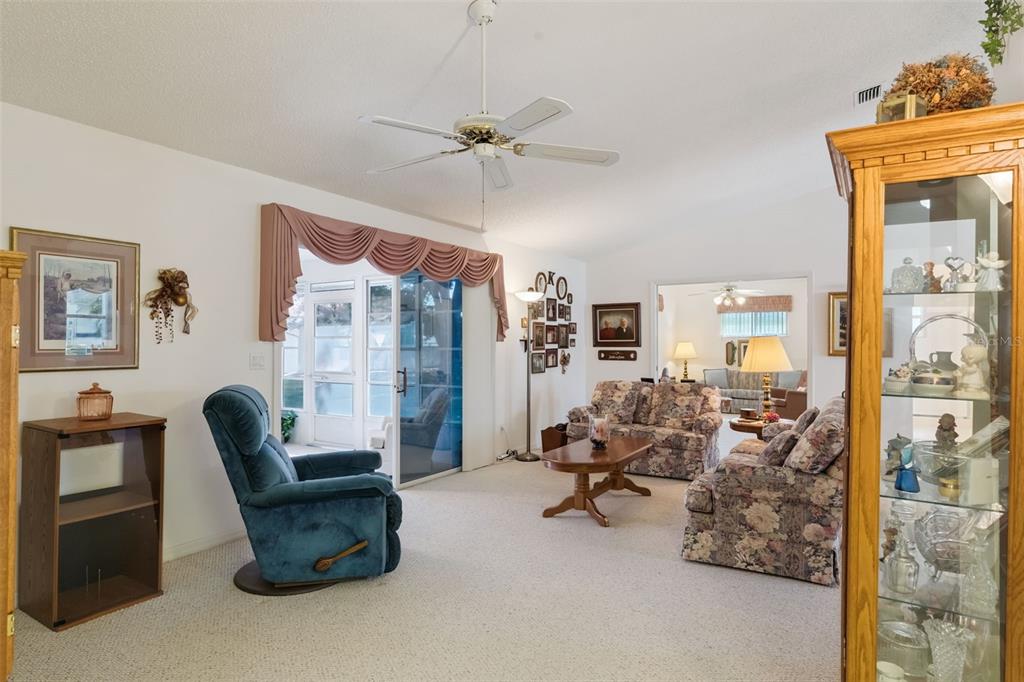 6642 Borg Street Leesburg, FL 34748 - Photo 12 of 76