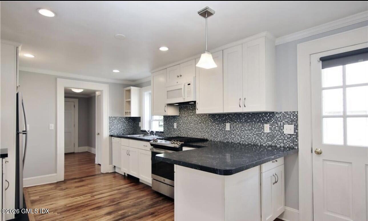 7 Bible Street, Unit 1 Cos Cob, CT 06807 - Photo 5 of 14 7 Bible St - photo 5