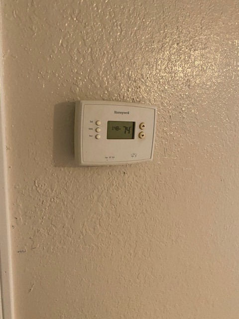 3206 Lobit Drive, Unit 42 Dickinson, TX 77539 - Photo 6 of 19 a view of utility room