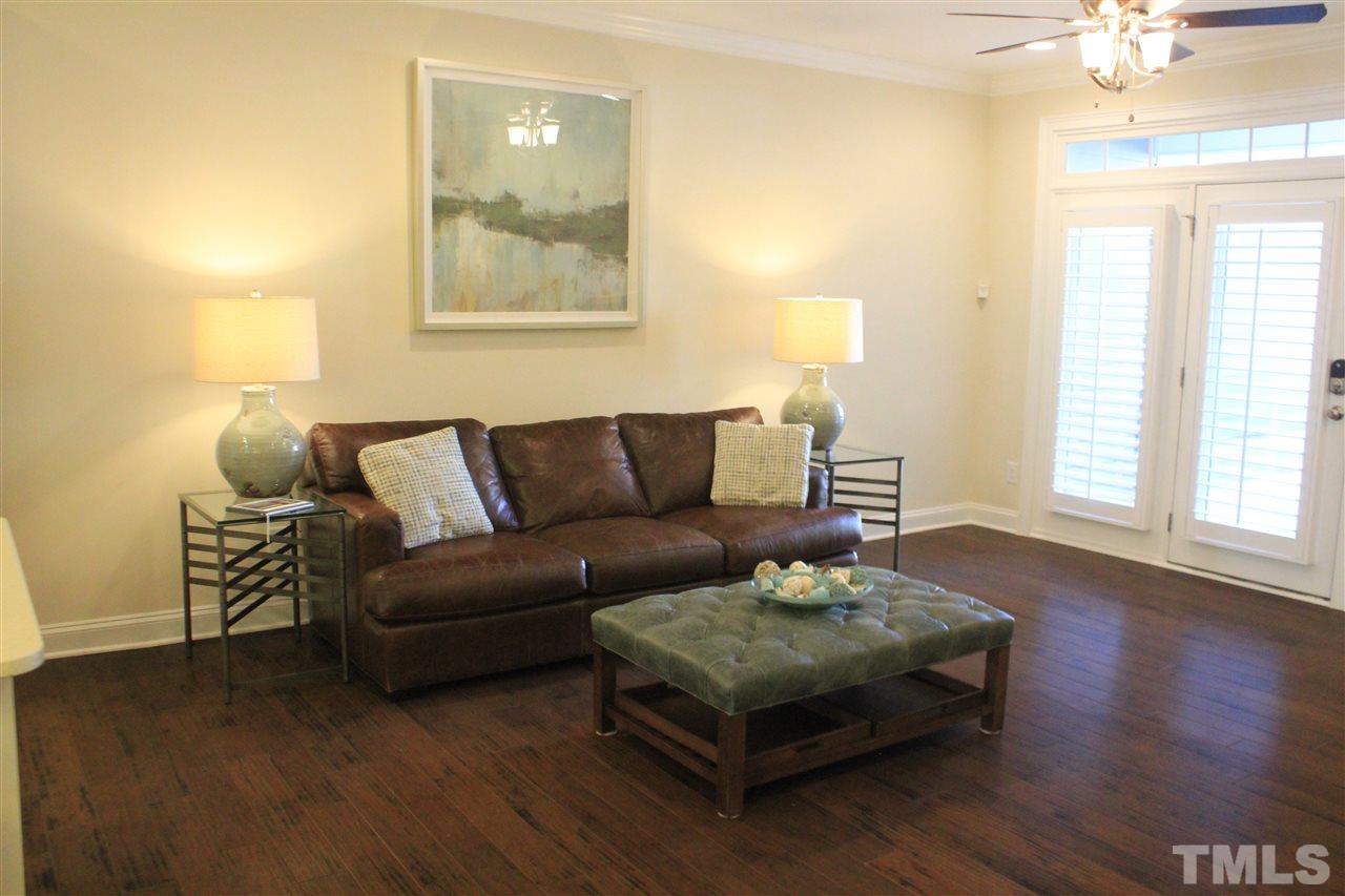 736 Fallon Grove Way Raleigh, NC 27608 - Photo 12 of 25