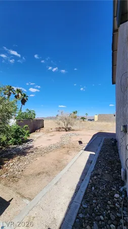 $2,650 | 389 Summer Creek Court, Henderson, NV 89002