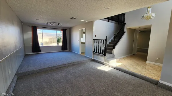 $2,650 | 389 Summer Creek Court, Henderson, NV 89002