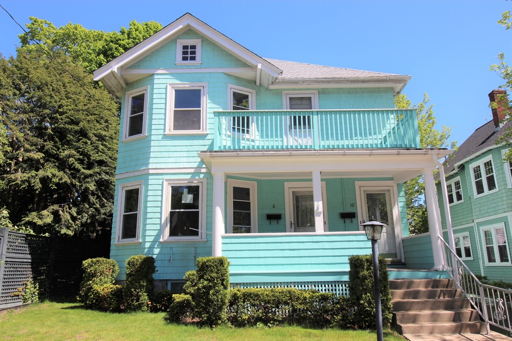 8 Thurston Road, Unit 8 Watertown, MA 02472 - Photo 2 of 23