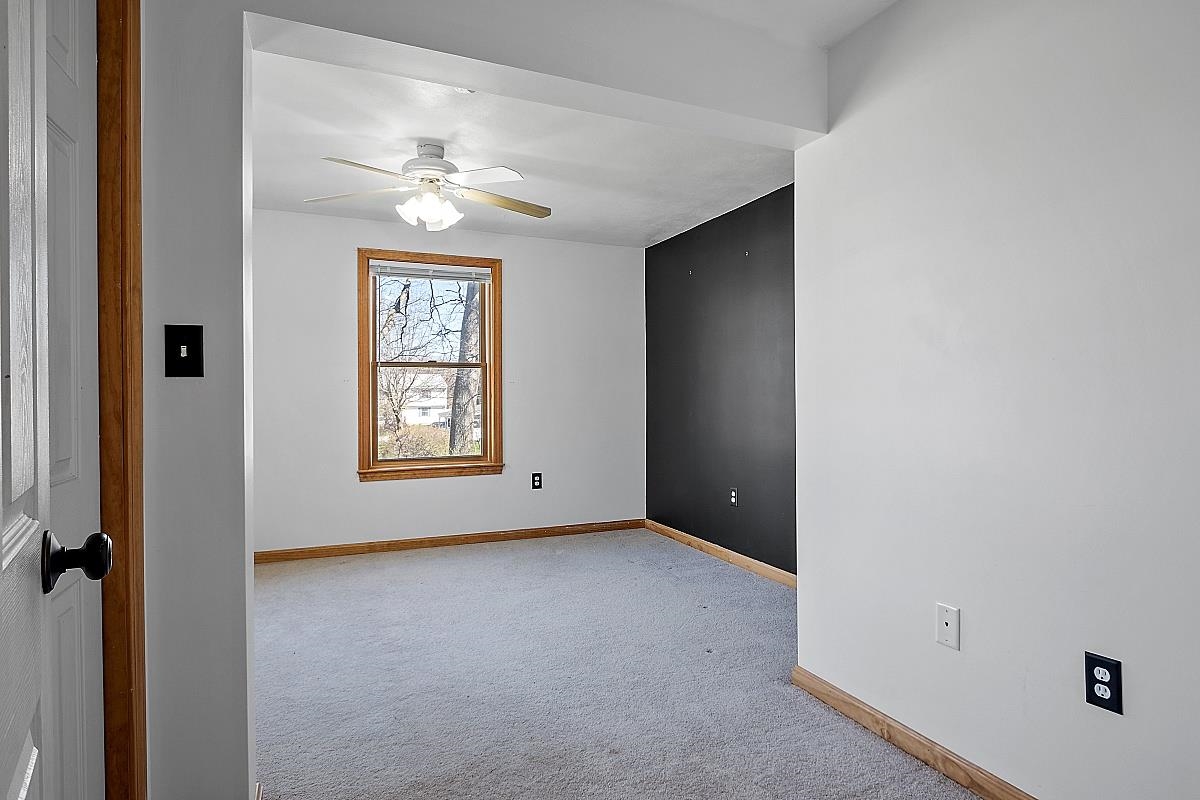 35 Ivan Gile Road Salem, NH 03079 - Photo 11 of 40