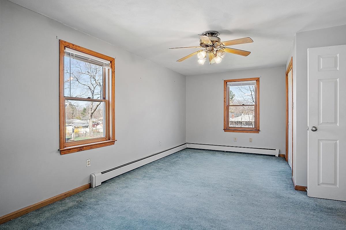 35 Ivan Gile Road Salem, NH 03079 - Photo 9 of 40