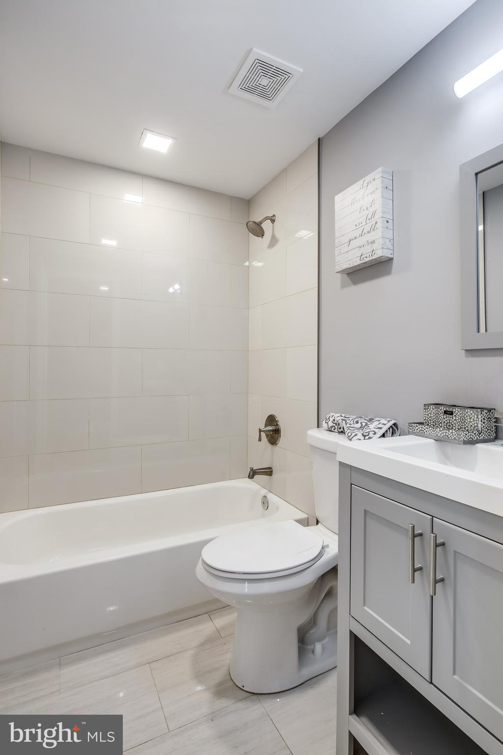 1617 Corcoran Street Northeast, Unit 1 Washington, DC 20002 - Photo 16 of 19