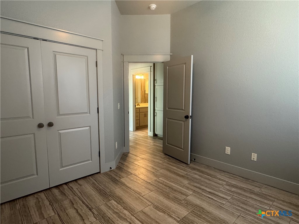 290 Hugo Road San Marcos, TX 78666 - Photo 14 of 21