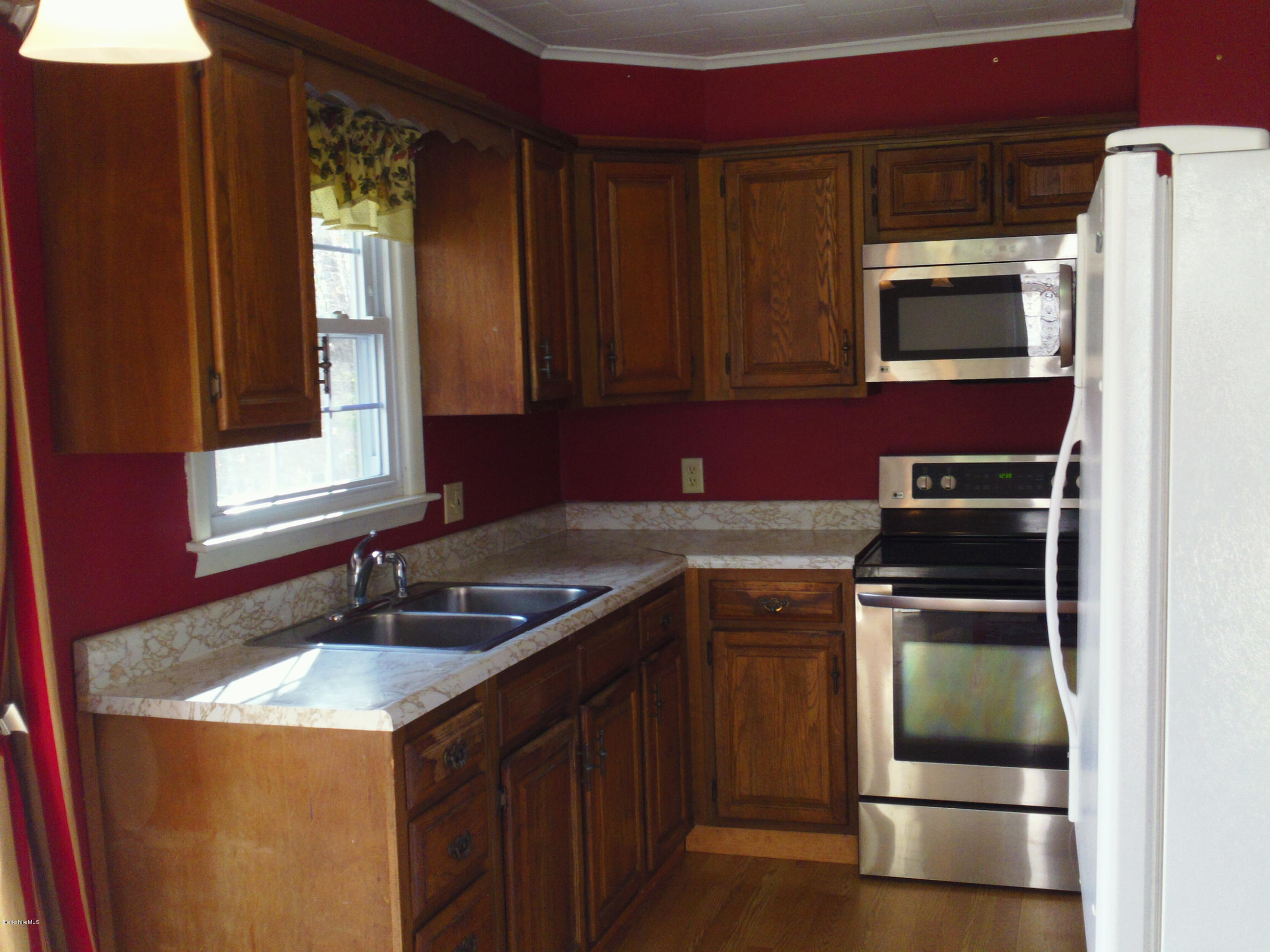 62 Old State Road Lanesborough, MA 01224 - Photo 8 of 15 SAM_0306