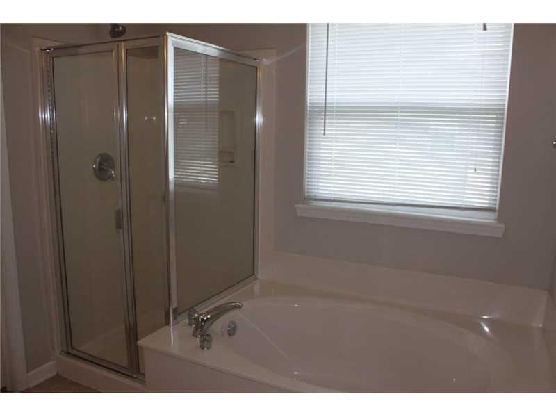 3992 Rowlett Place Carmel, IN 46074 - Photo 10 of 12