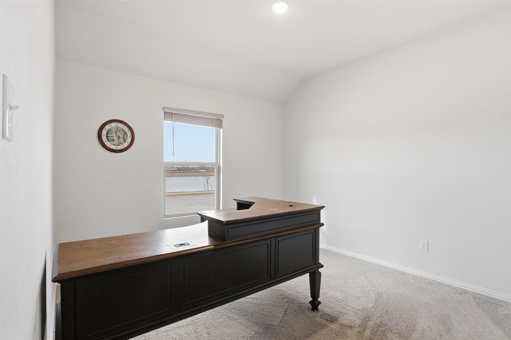 556 Hickory Rdg Drive Van Alstyne, TX 75495 - Photo 14 of 26