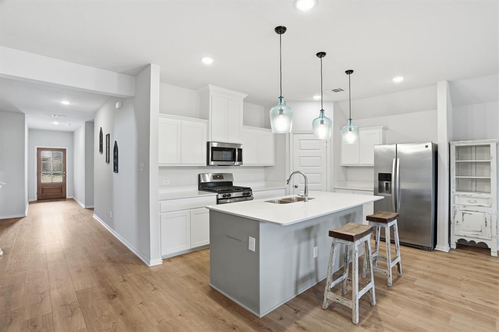 556 Hickory Rdg Drive Van Alstyne, TX 75495 - Photo 9 of 26