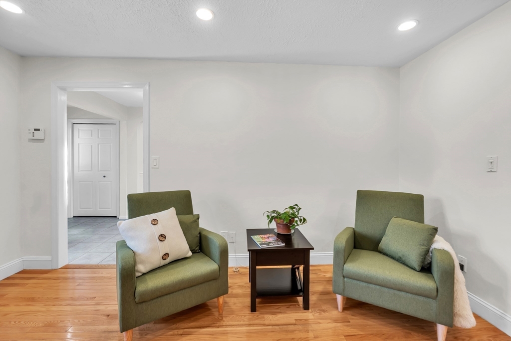 36 Cider Mill Road Framingham, MA 01701 - Photo 20 of 42 a living room with furniture and a couch