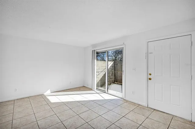 $1,150 | 3800 Southeast 17th Court, Unit D, Ocala, FL 34480