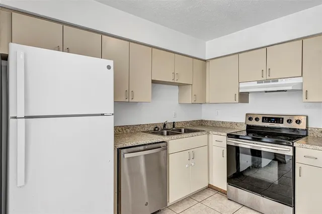 $1,150 | 3800 Southeast 17th Court, Unit D, Ocala, FL 34480