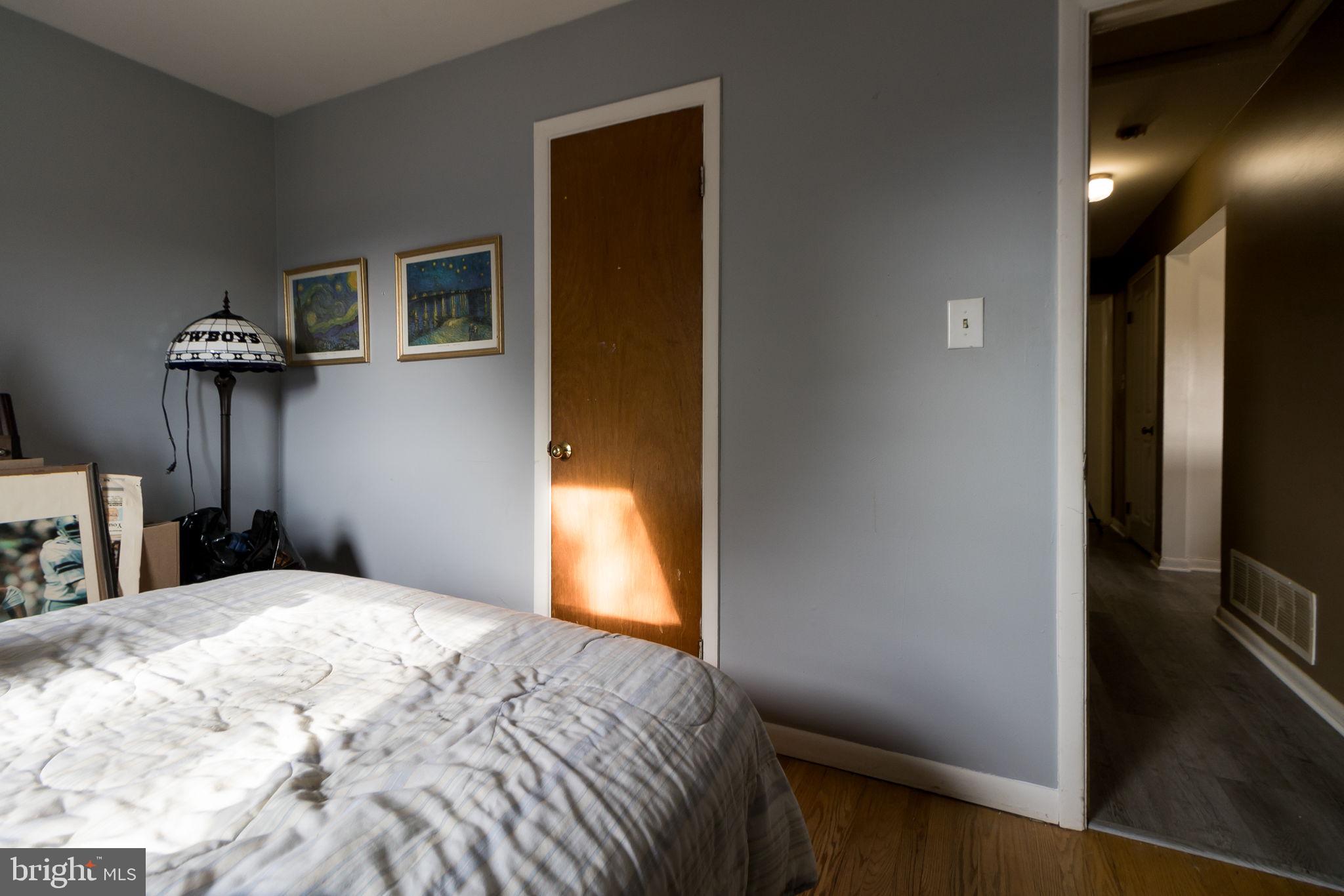 11207 Tippett Road Clinton, MD 20735 - Photo 17 of 76 1st BEDROOM -MAIN HOME