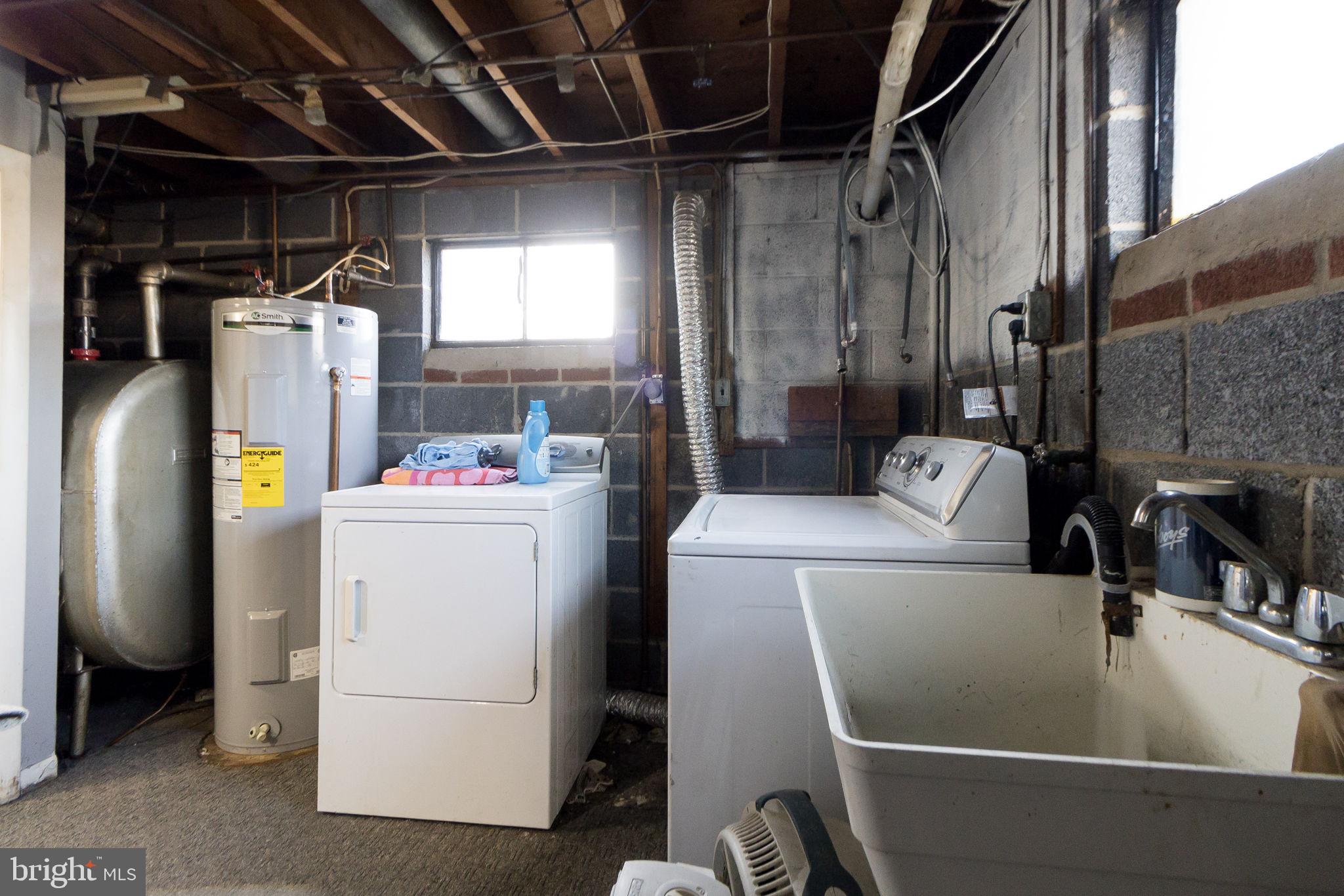 11207 Tippett Road Clinton, MD 20735 - Photo 53 of 76 BASEMENT-LAUNDRY AREA