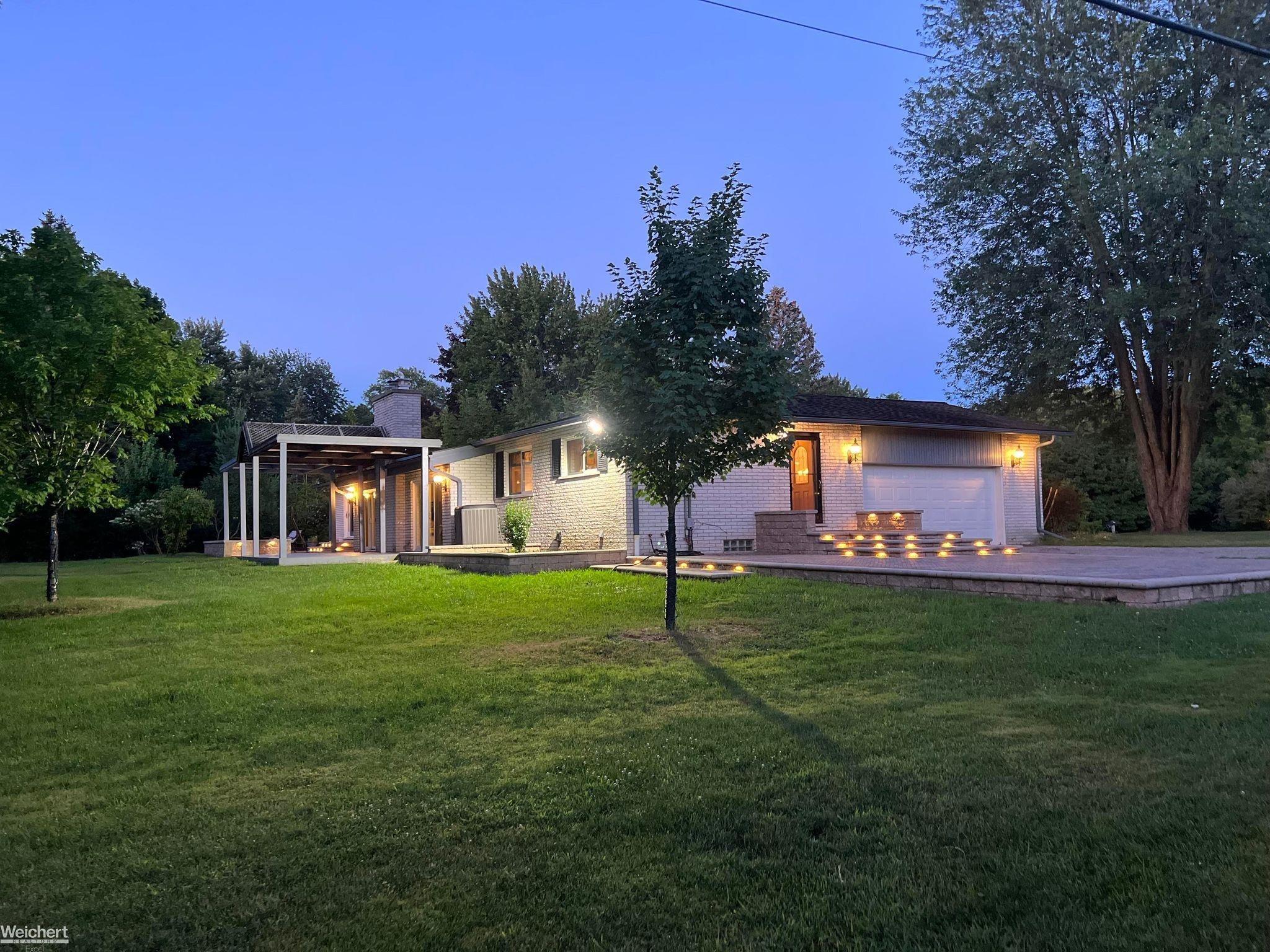 1271 Green Ridge Road Rochester Hills, MI 48309 - Photo 10 of 68