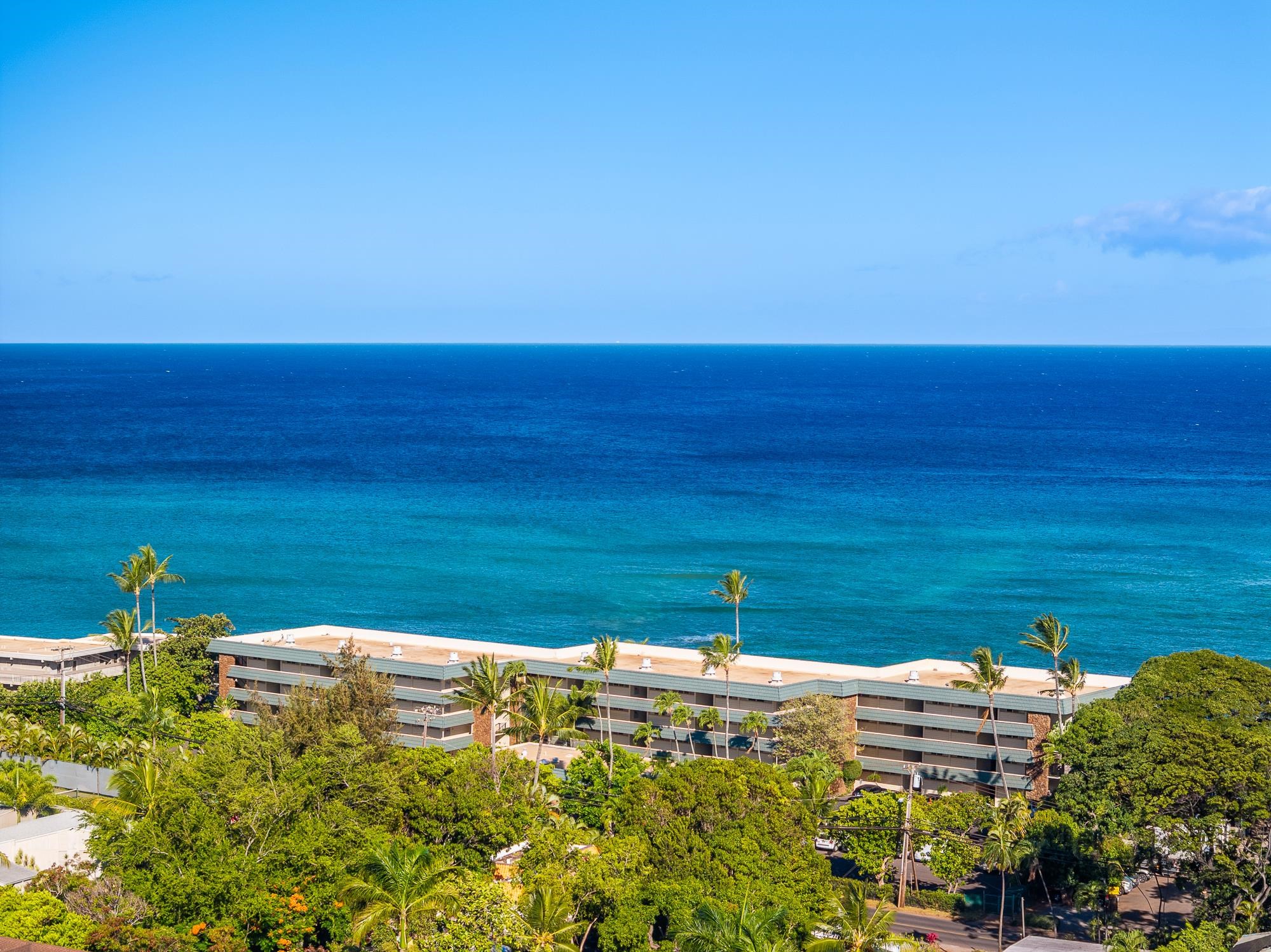 4471 Lower Honoapiilani Road, Unit 118 Lahaina, HI 96761 - Photo 32 of 41 a view of outdoor space and ocean