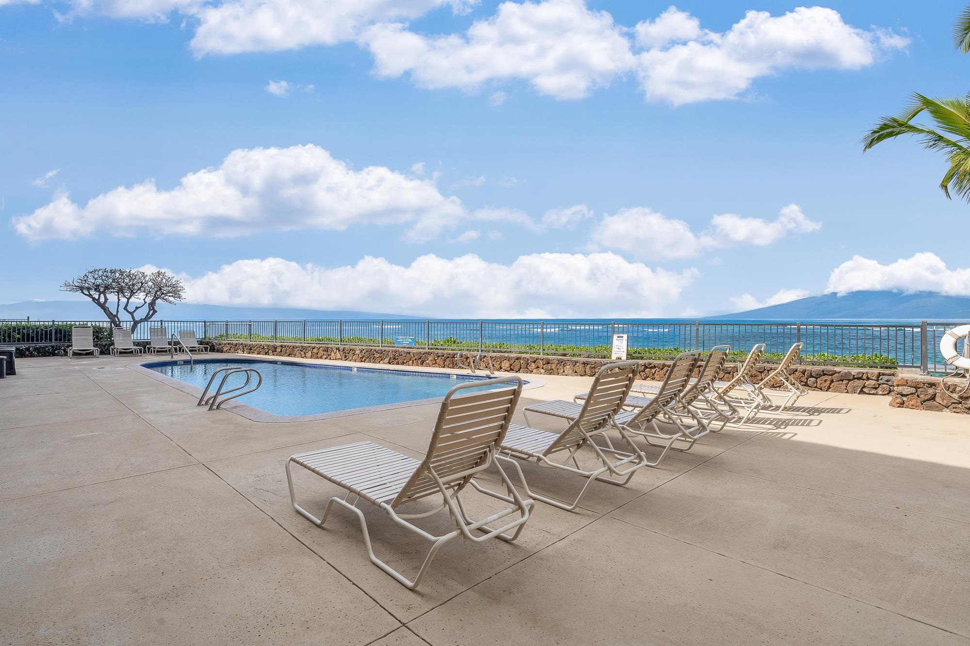 4471 Lower Honoapiilani Road, Unit 118 Lahaina, HI 96761 - Photo 37 of 41 an outdoor view with patio