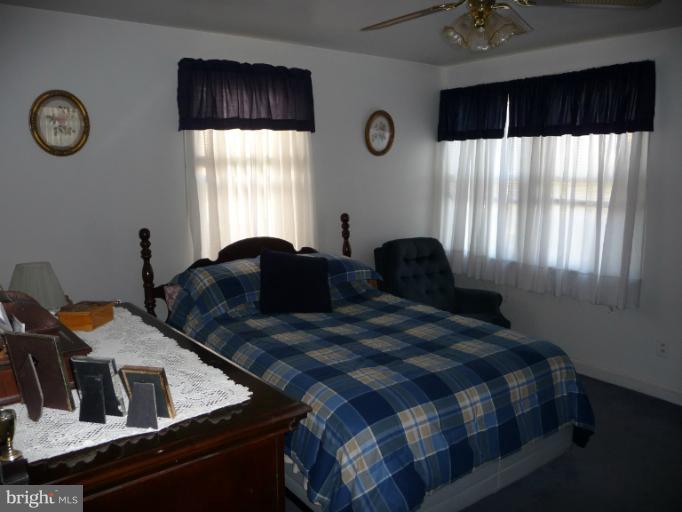 1810 Weyburn Road Baltimore, MD 21237 - Photo 15 of 26 Bedroom (Master)