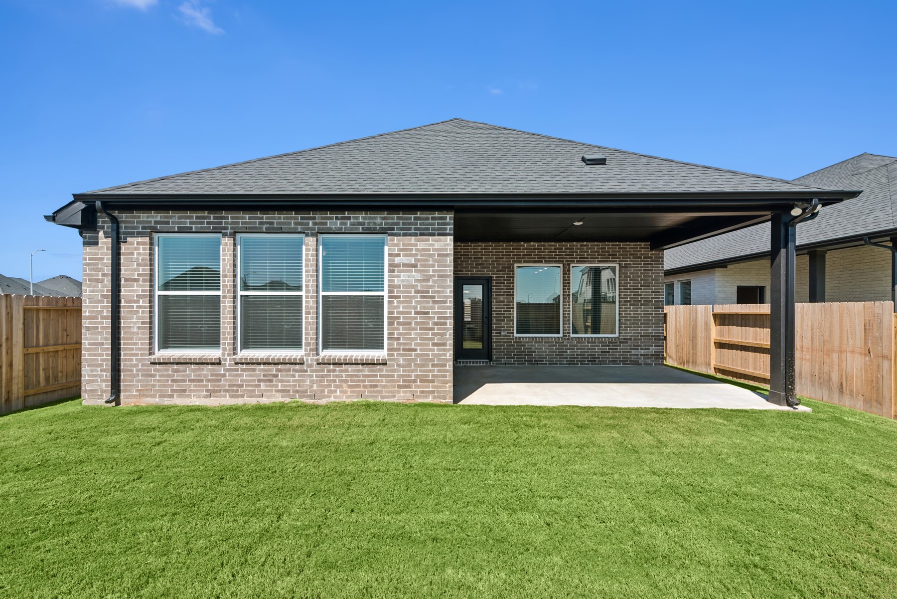 123 Blue River Trail Rosenberg, TX 77471 - Photo 8 of 46 a view of a house with garden and yard