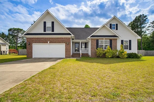 $284,900 | 332 Wood Valley Lane, Raeford, NC 28376