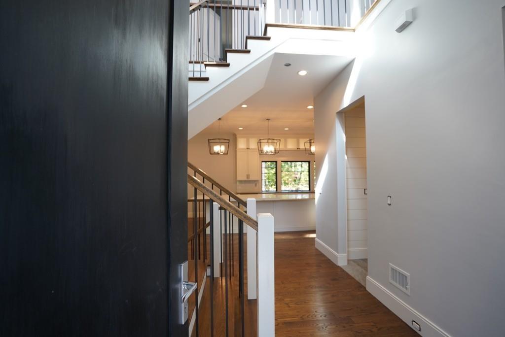 1 Ingleside Road Wellesley, MA 02482 - Photo 5 of 38